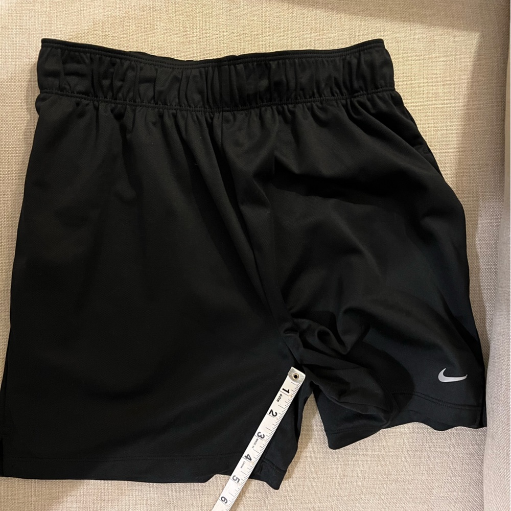 Nike women’s shorts with pockets. 4” Inseam. Black.
